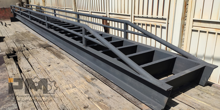 پلکان و هندریل پلکان و هندریل